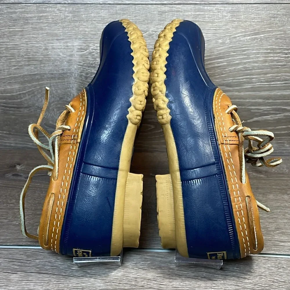 LL Bean Bean Boots Women’s Sz 6W Waterproof Tan Leather Navy Rubber Duck Boots